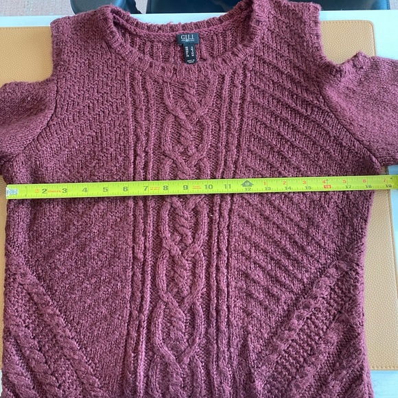 G.I.L.I. Got It Love It Cold Shoulder Burgundy Sweater with Bell Sleeves Small - Picture 12 of 12